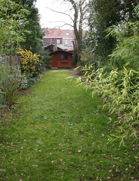 Avant  jardin de ville  180m² à Mouscron 