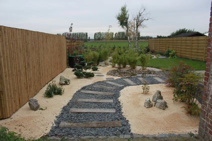 Après  aménagement d'un jardin 200m² à Dottignies 