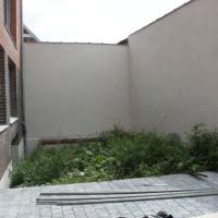 Avant - petit jardin urbain  pelouse synthétique  100m²  à Lille 